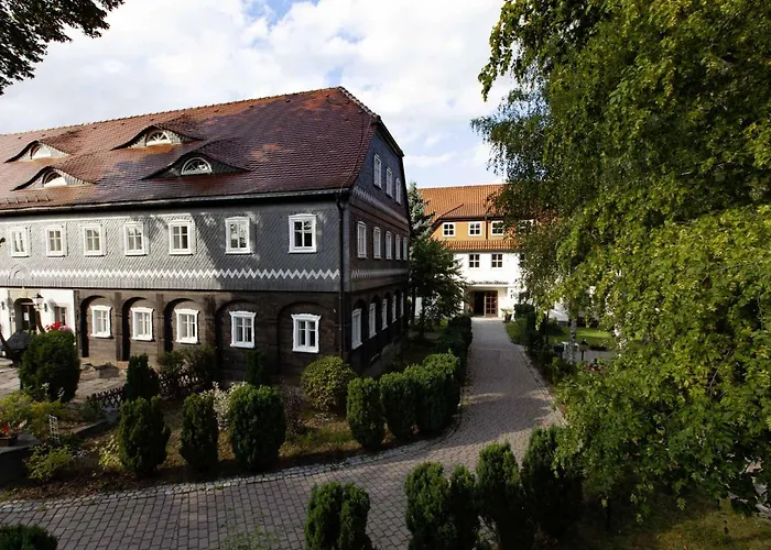 Alter Weber Hotel *